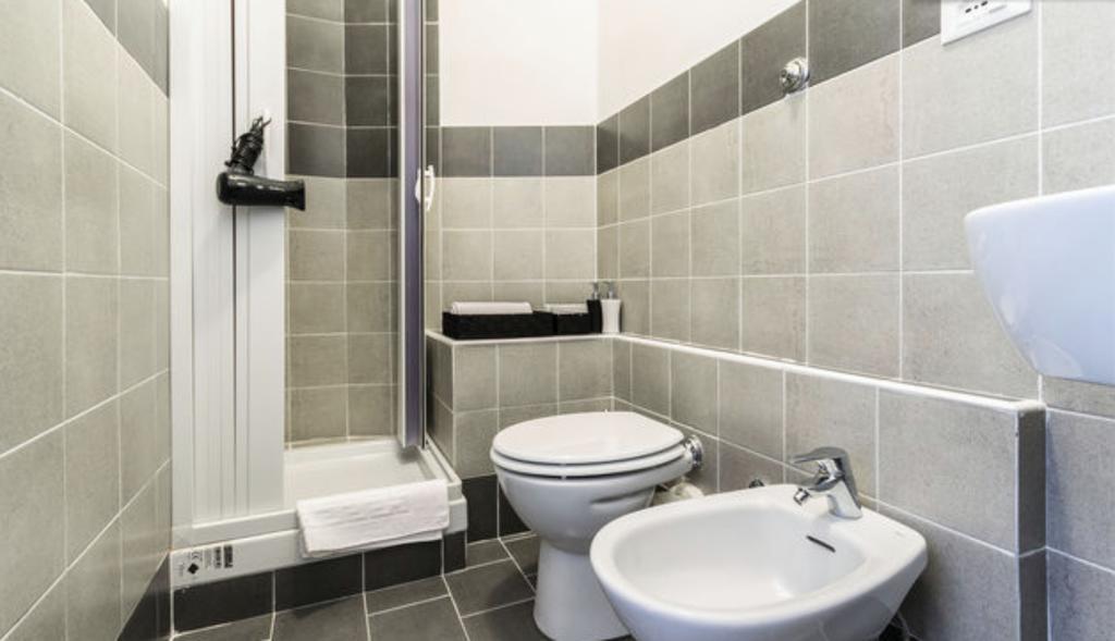 Take It Easy Roma Guest House Ruang foto