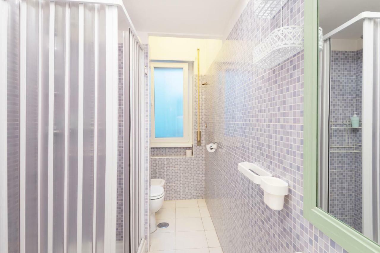 Take It Easy Roma Guest House Bagian luar foto